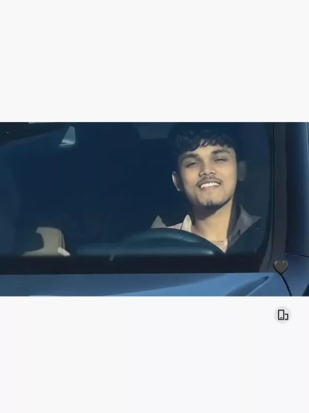 Mercedes Car AI Video Editing Prompt 2026